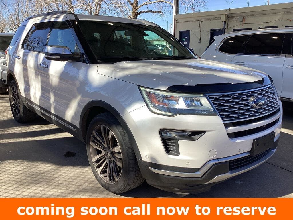 2018 FORD Explorer