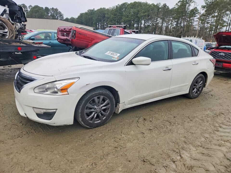 2015 NISSAN Altima