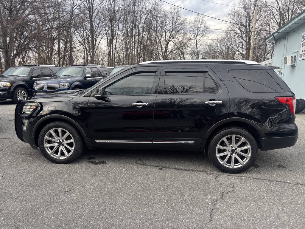2016 FORD Explorer