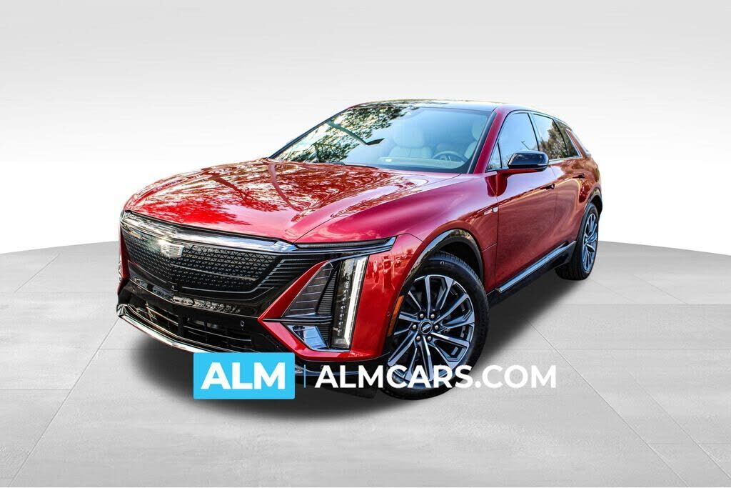 2024 CADILLAC Lyriq