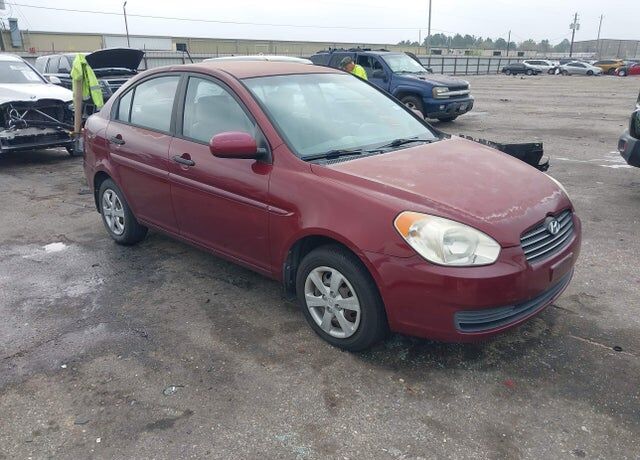2010 HYUNDAI Accent