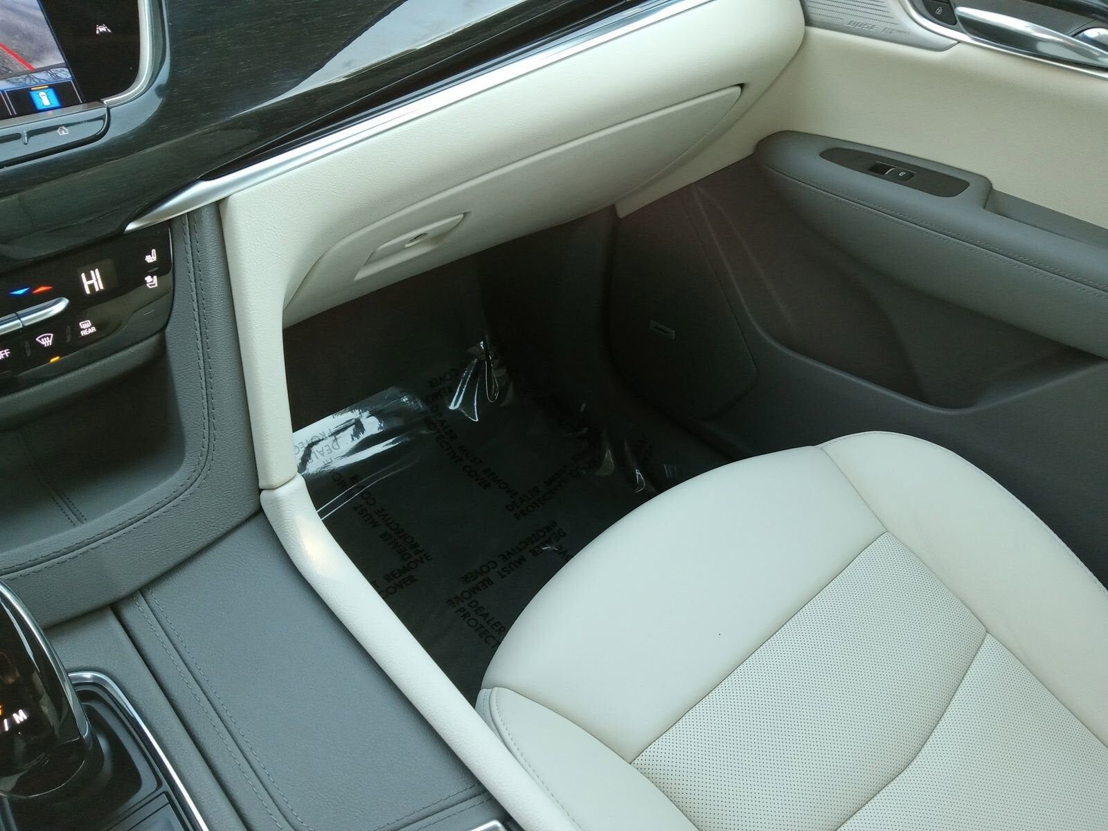 2023 CADILLAC XT6