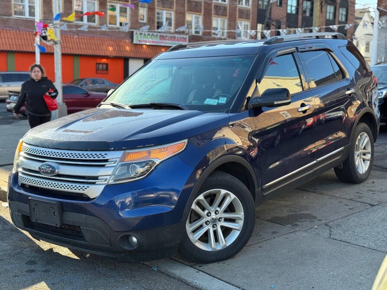 2011 FORD Explorer