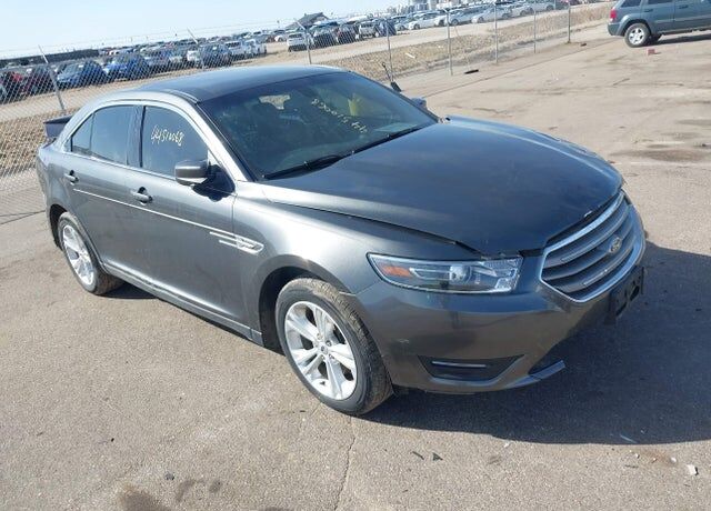 2016 FORD Taurus