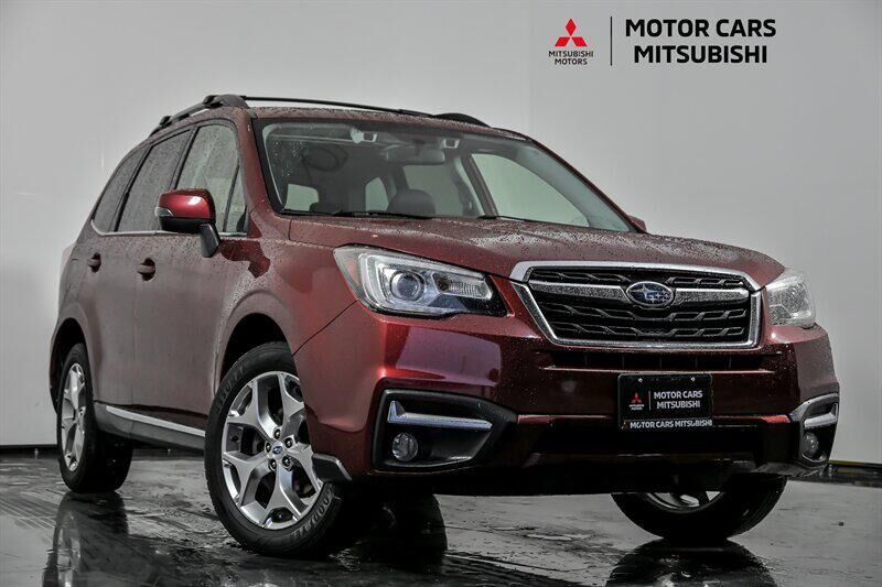 2017 SUBARU Forester