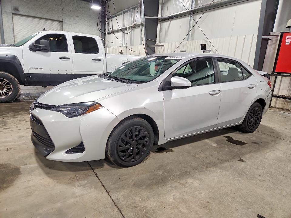 2018 TOYOTA Corolla