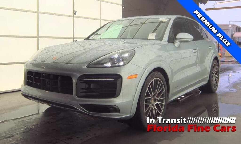 2021 PORSCHE Cayenne