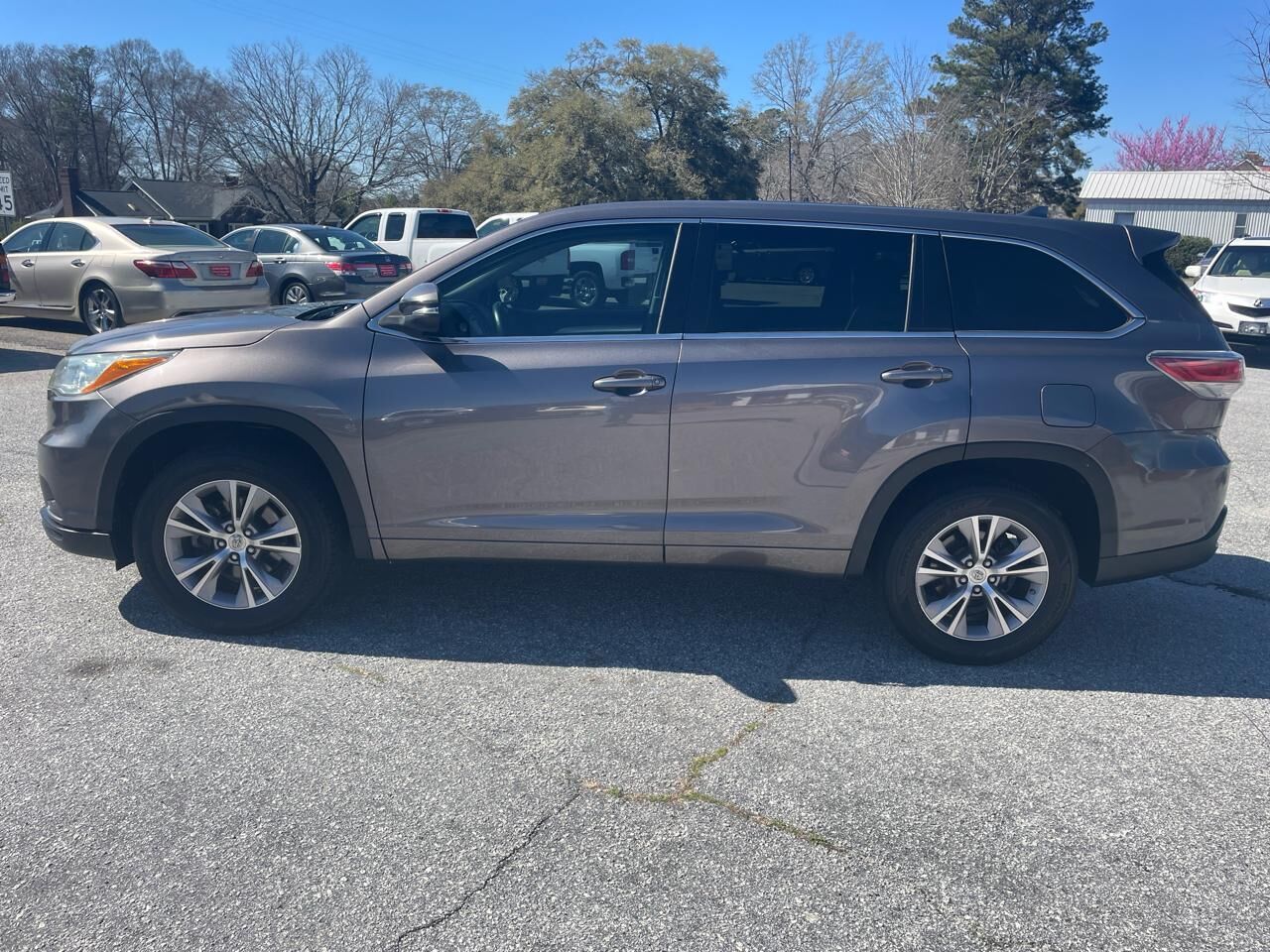 2014 TOYOTA Highlander