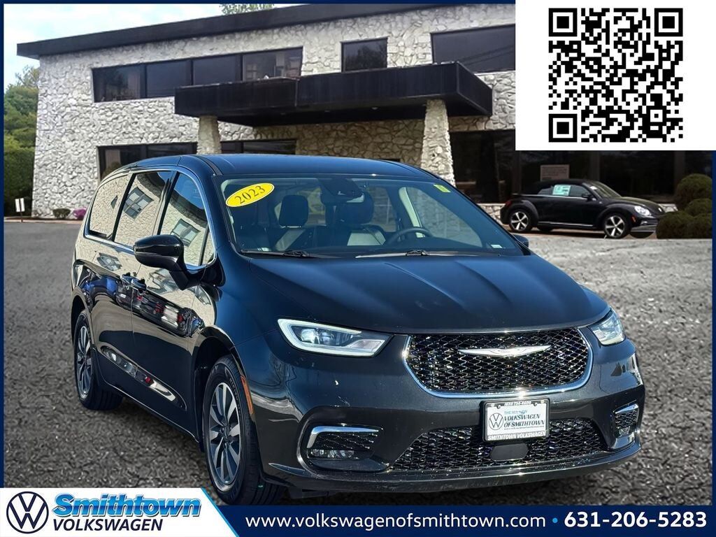 2023 CHRYSLER Pacifica