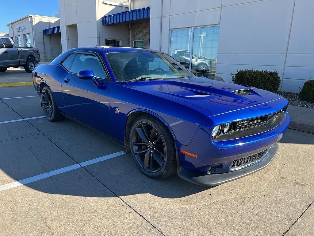 2019 DODGE Challenger