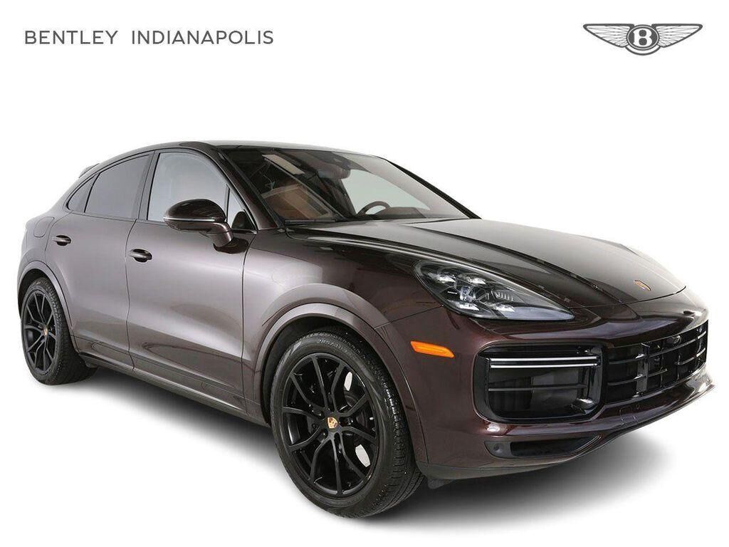 2023 PORSCHE Cayenne