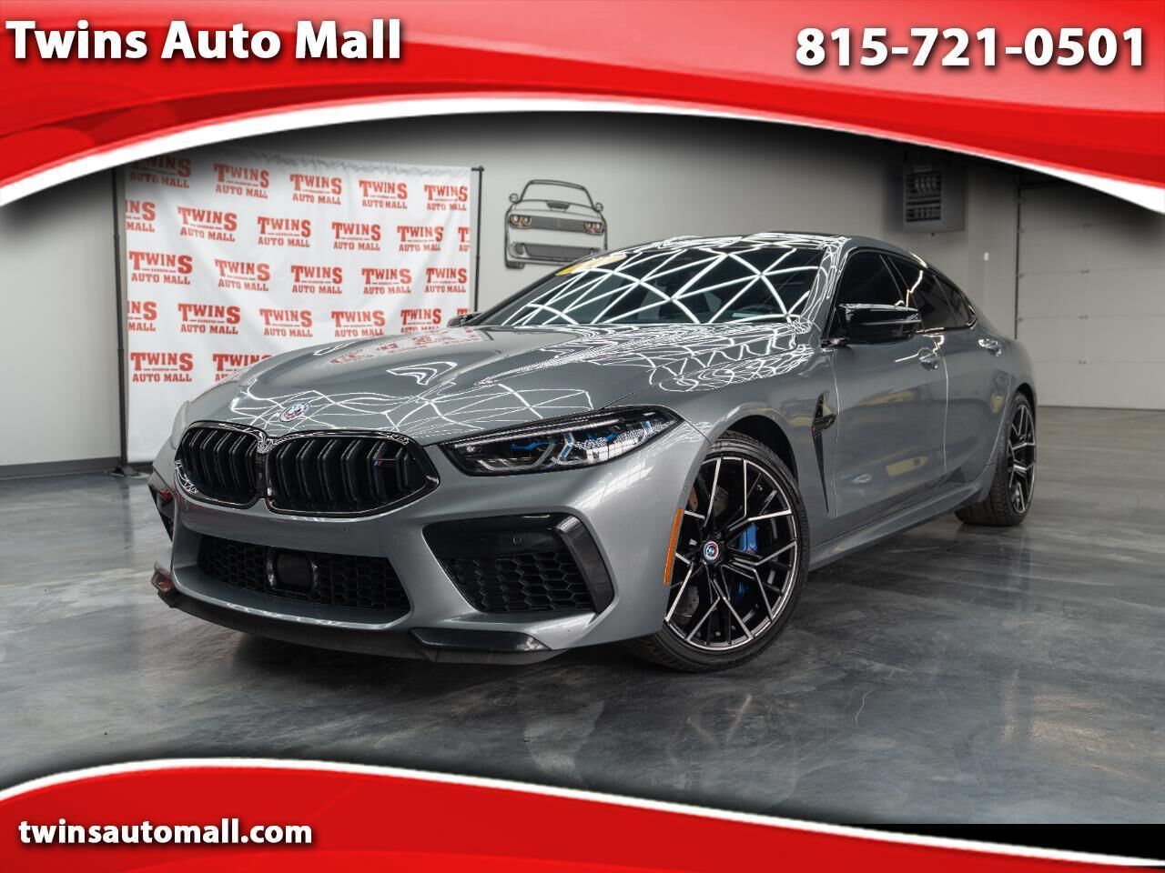 2023 BMW M8