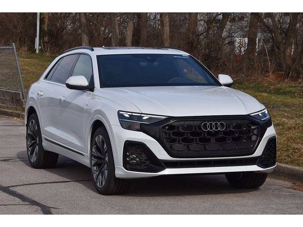 2026 Audi Q8