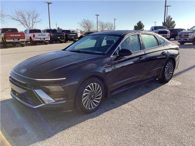 2025 HYUNDAI Sonata