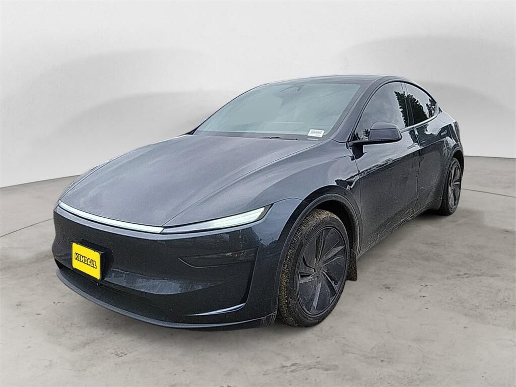 2026 TESLA Model Y