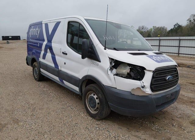 2015 FORD Transit