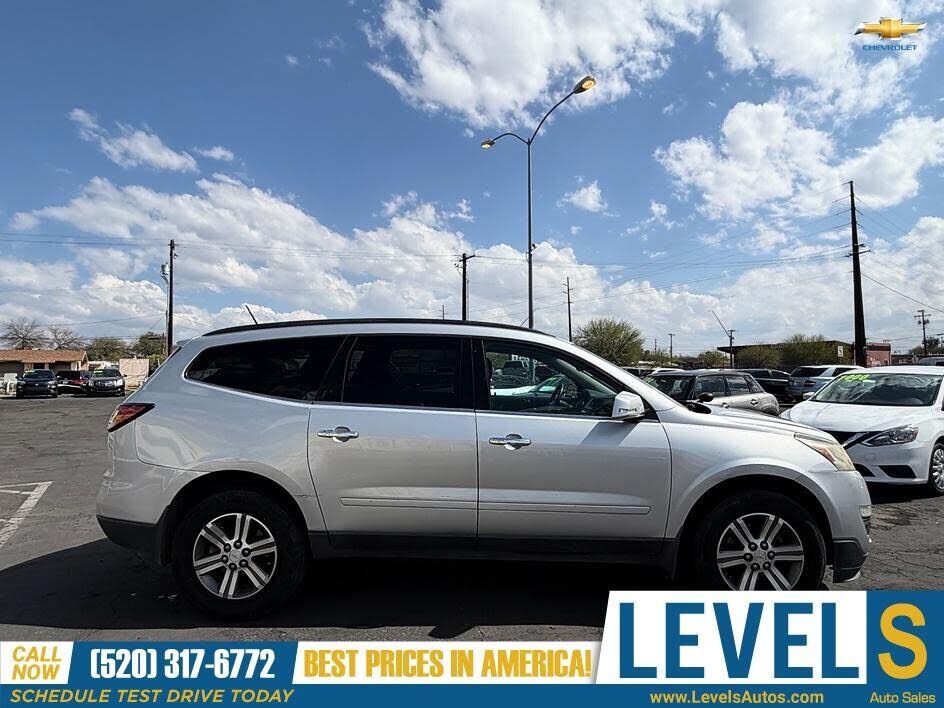 2017 CHEVROLET Traverse