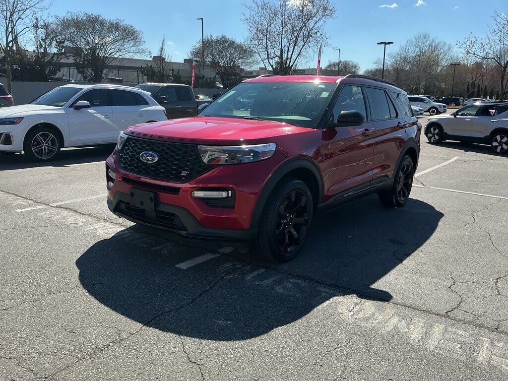 2022 FORD Explorer