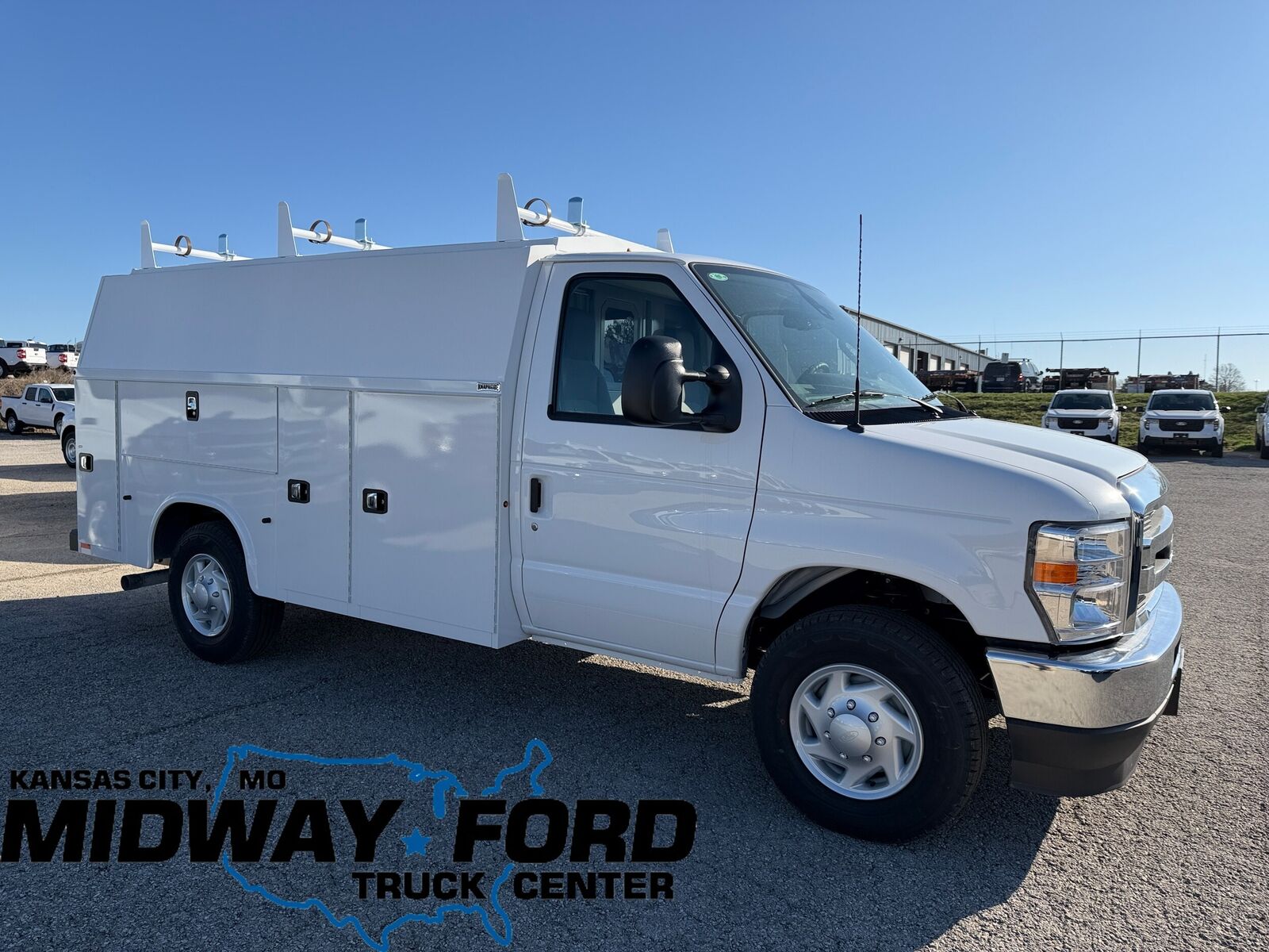 2026 FORD E-350