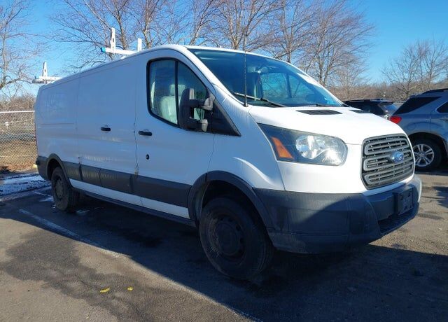 2015 FORD Transit