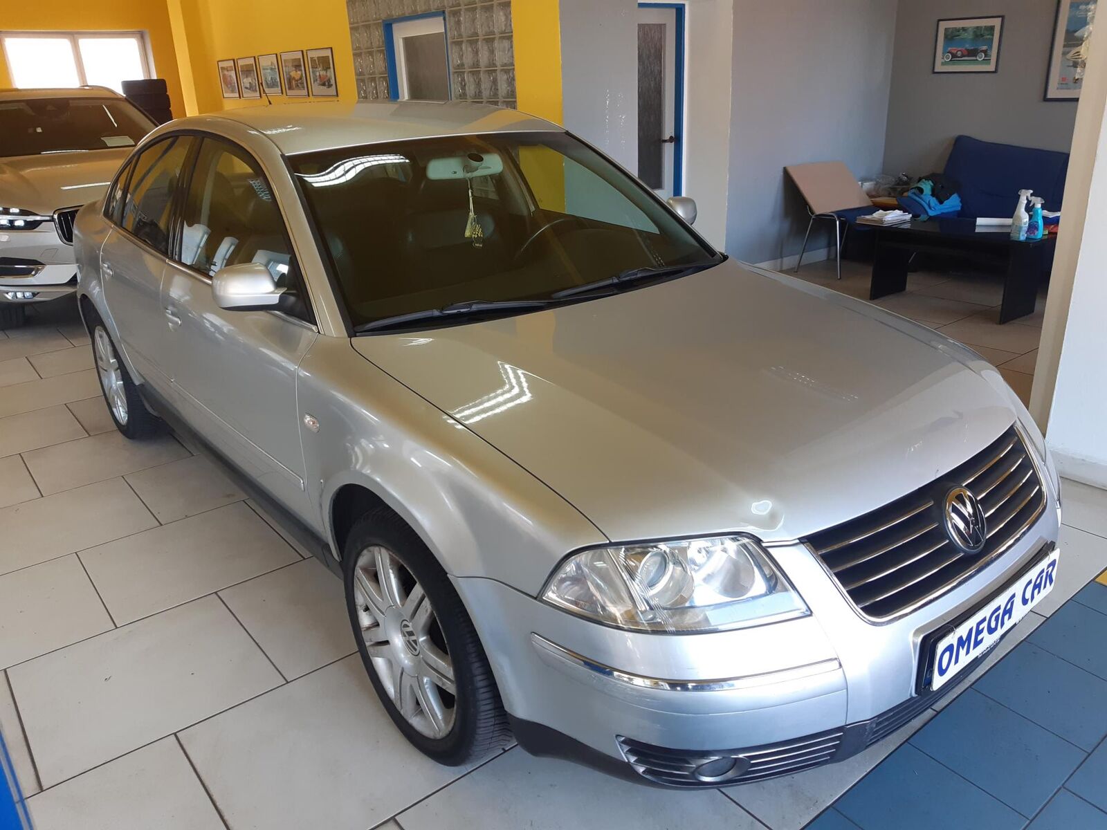 2002 VOLKSWAGEN Passat