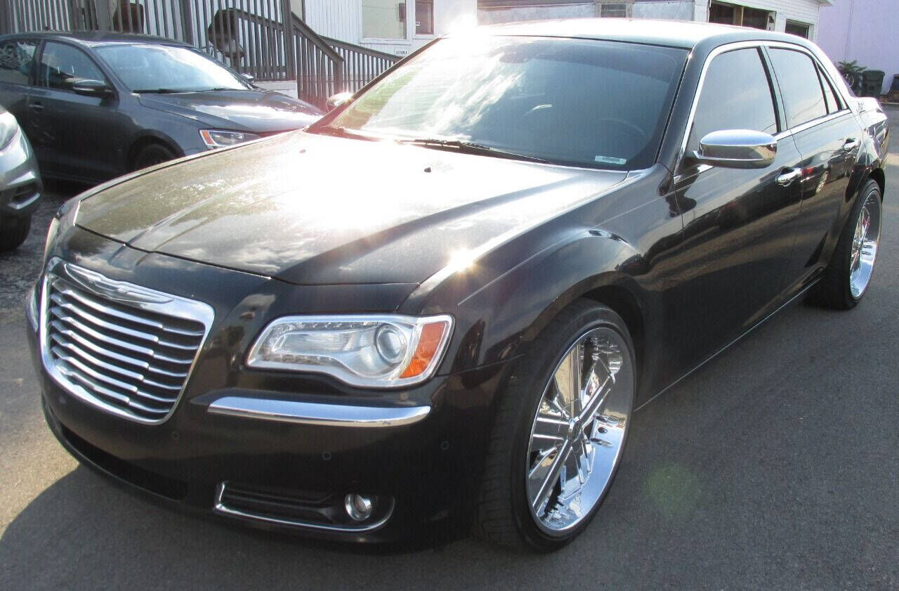 2012 CHRYSLER 300
