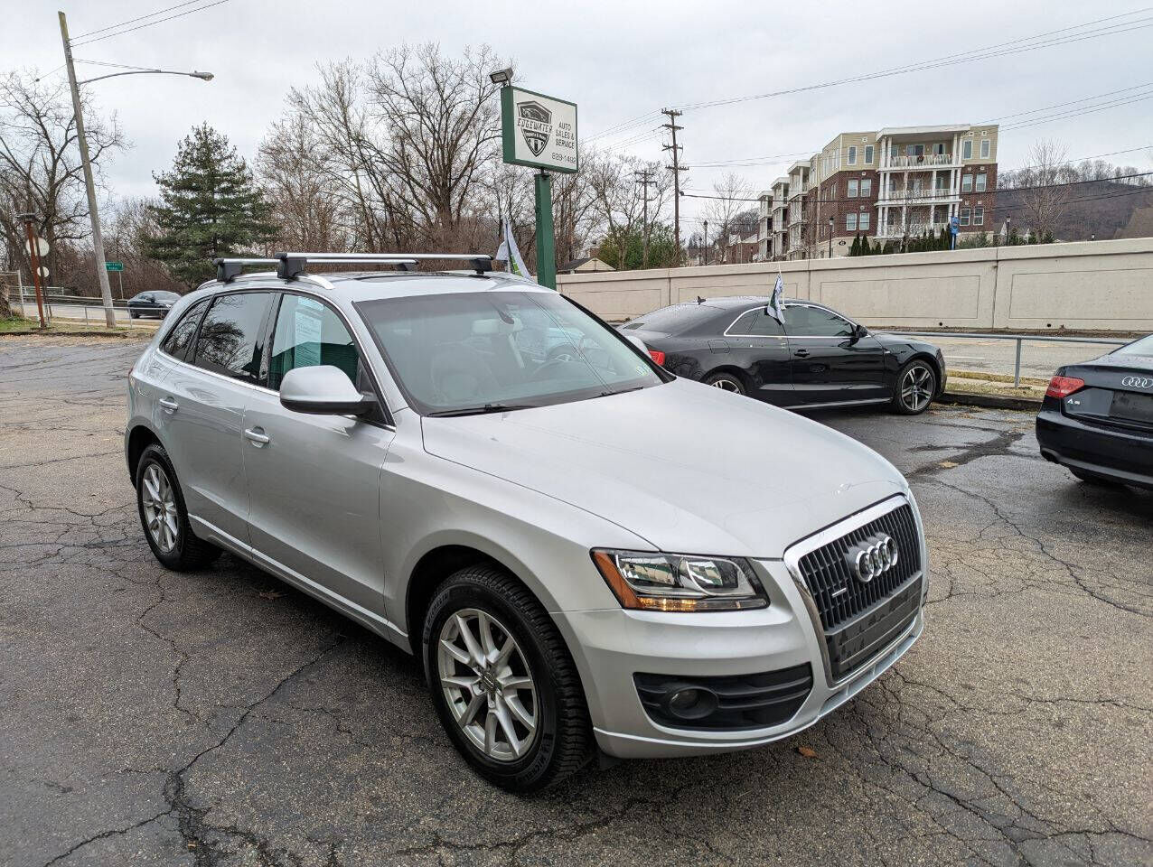 2011 AUDI Q5