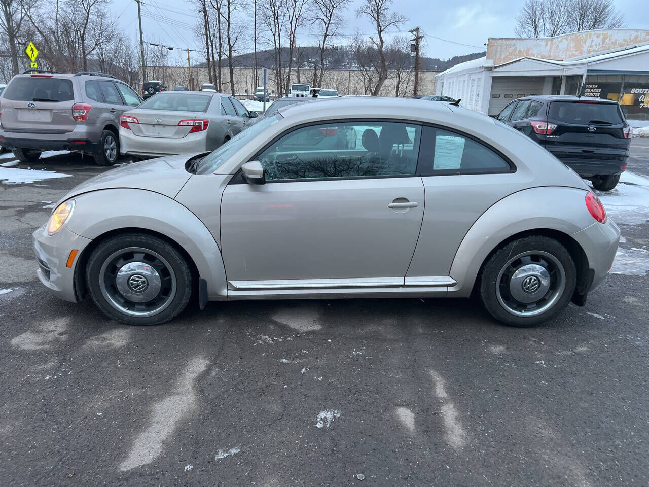 2012 VOLKSWAGEN Beetle