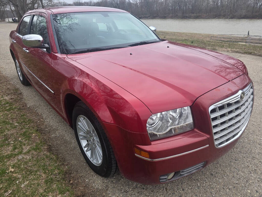 2010 CHRYSLER 300