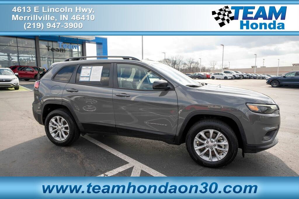 2022 JEEP Cherokee