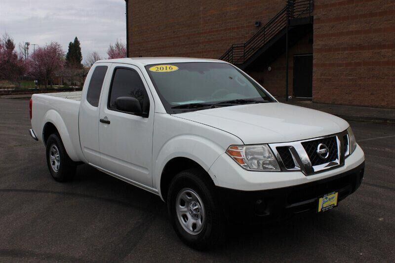 2016 NISSAN Frontier