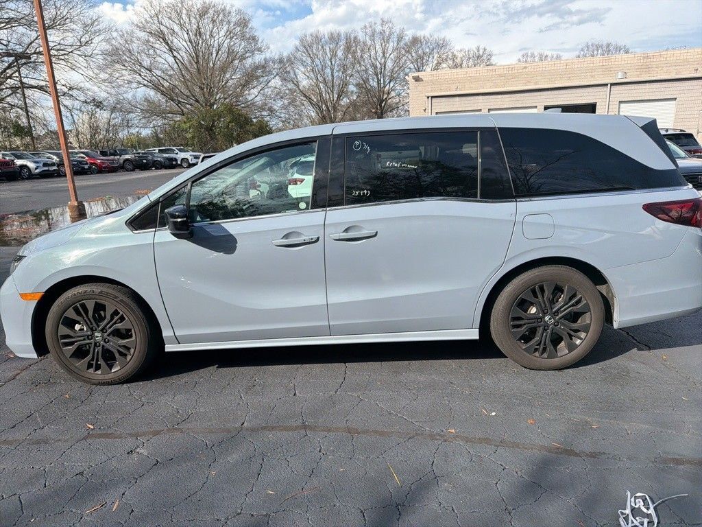 2025 HONDA Odyssey