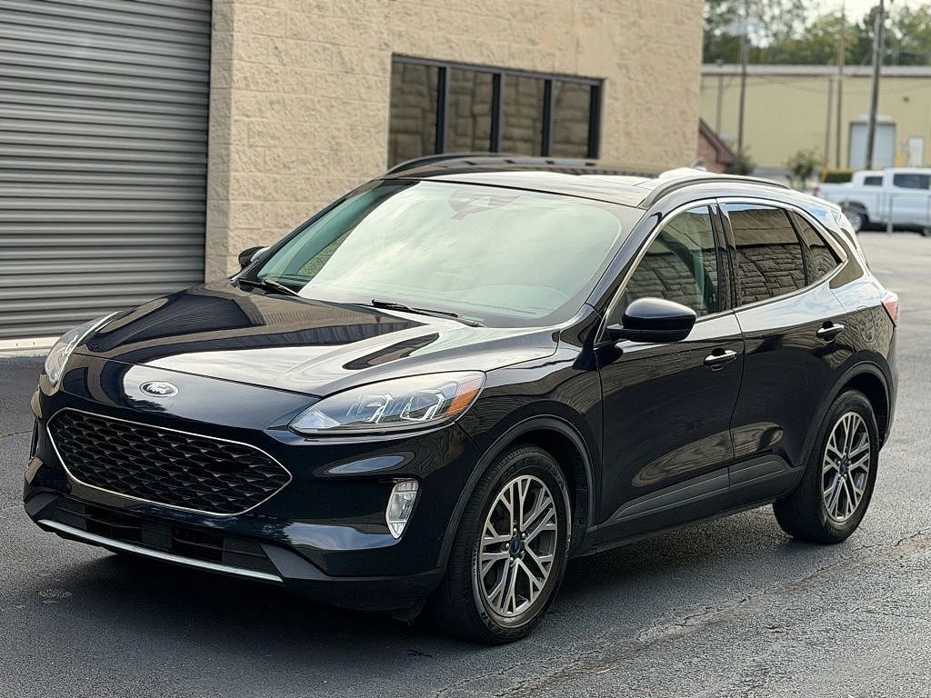 2021 FORD Escape