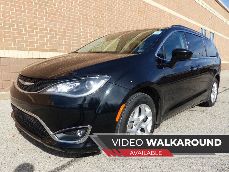 2020 CHRYSLER Pacifica