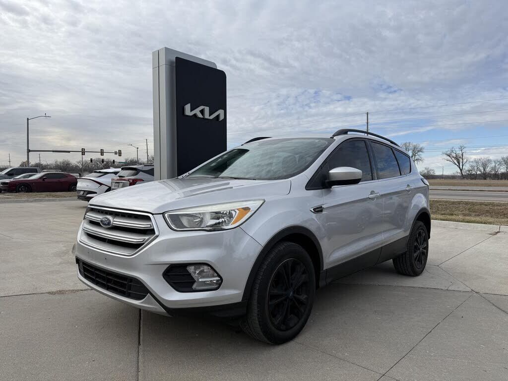 2018 FORD Escape