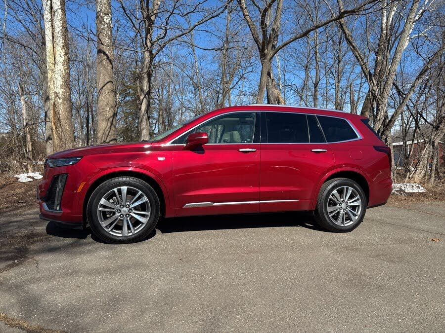 2020 CADILLAC XT6