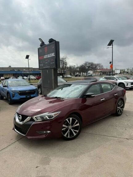 Nissan Maxima