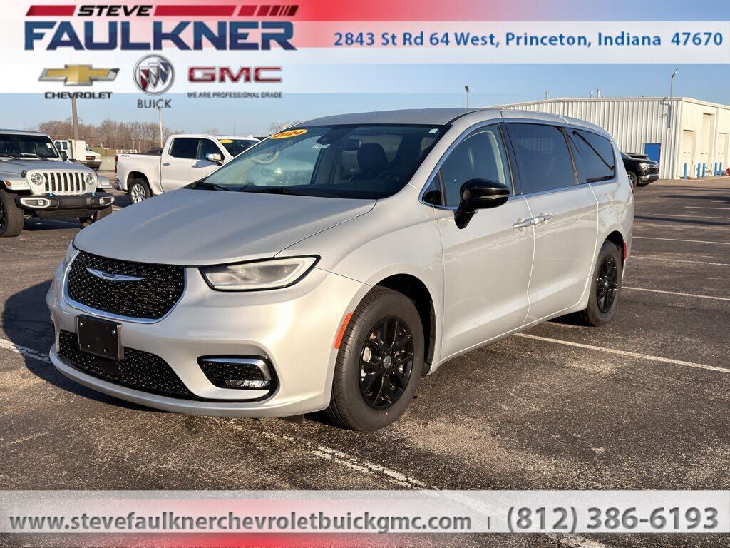 2024 CHRYSLER Pacifica