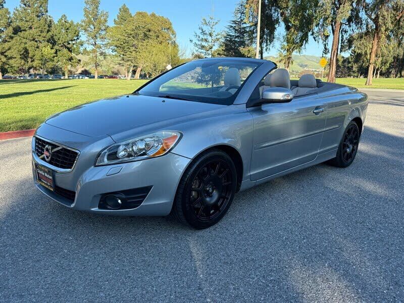 2012 VOLVO C70 / C30