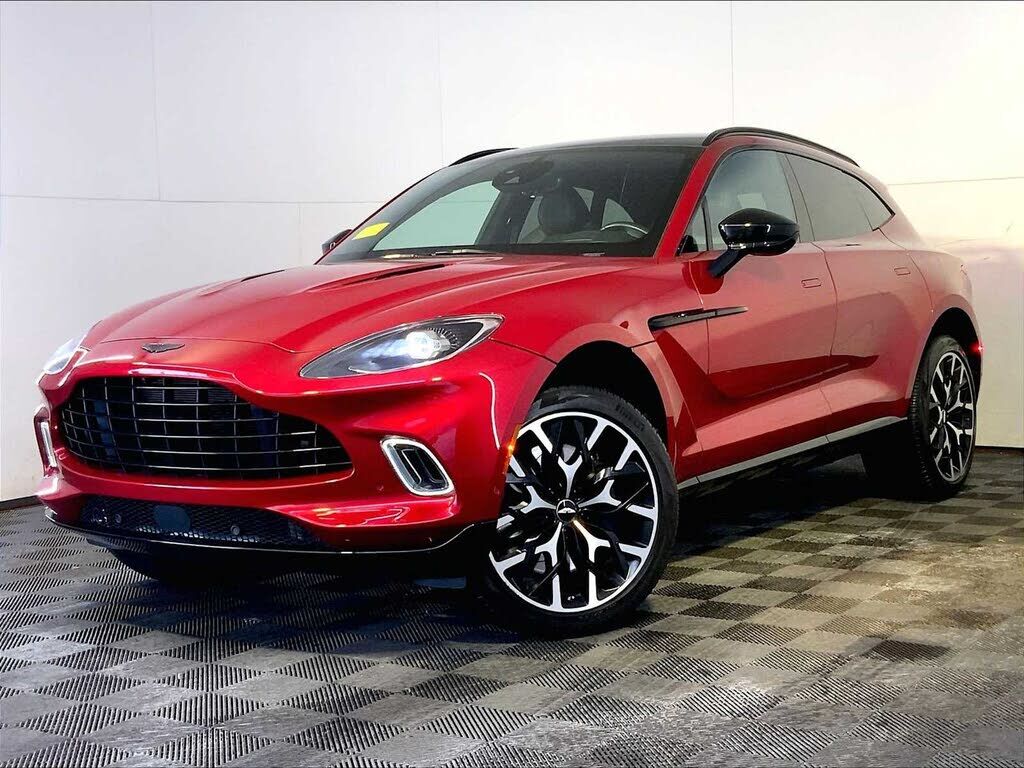 2021 ASTON MARTIN DBX