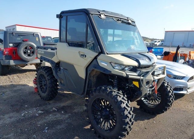 2025 CAN-AM Defender/Traxter