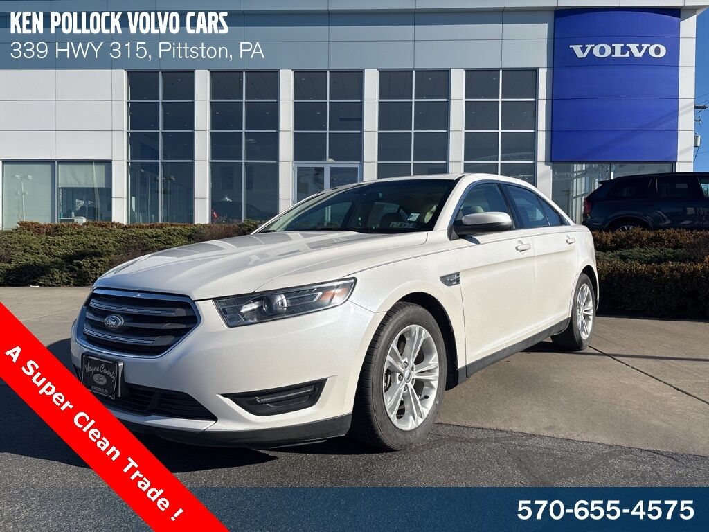 2016 FORD Taurus