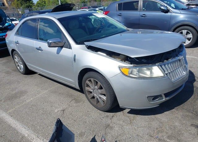 2011 LINCOLN MKZ