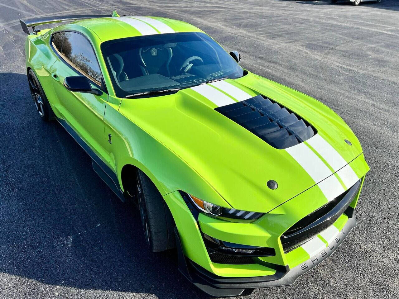 2020 FORD Mustang