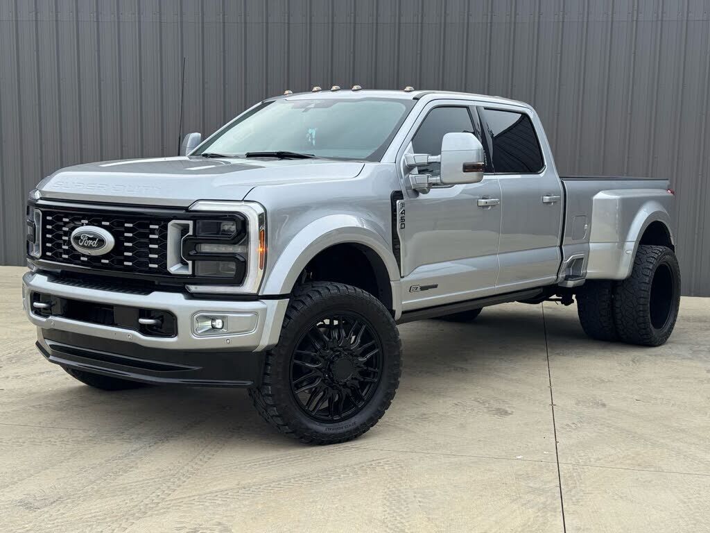 2024 FORD F-450