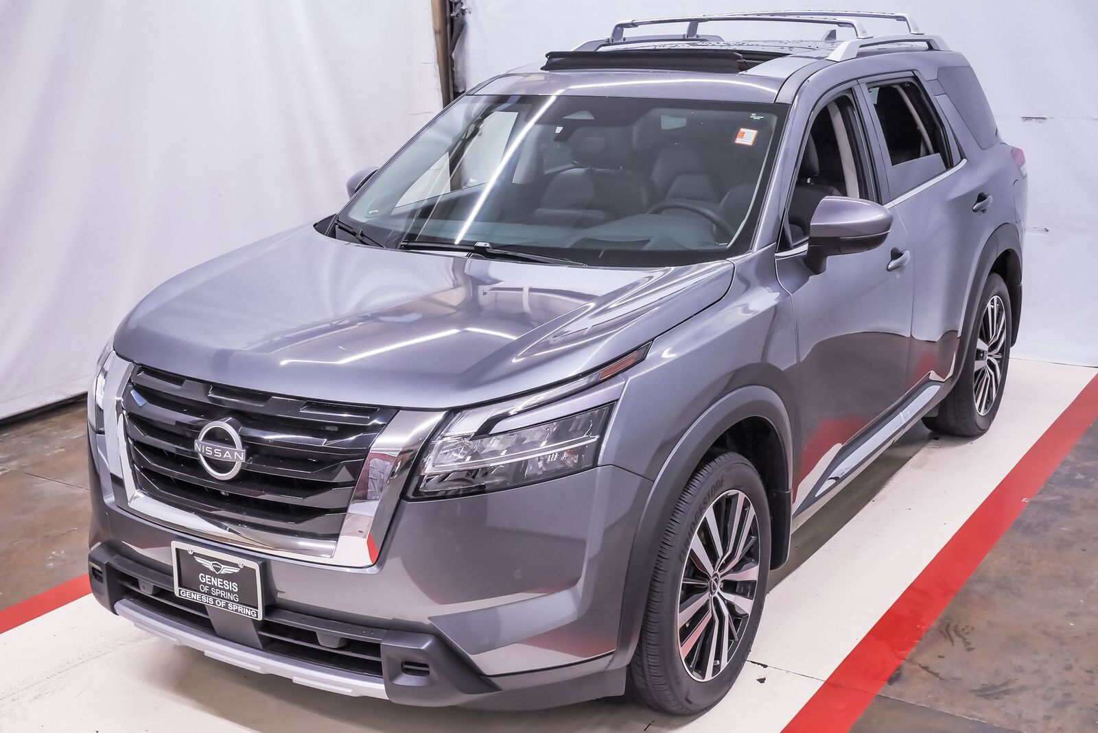 2024 NISSAN Pathfinder