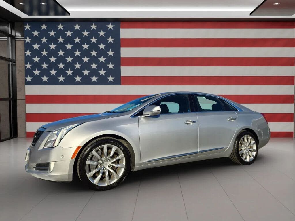 2017 CADILLAC XTS
