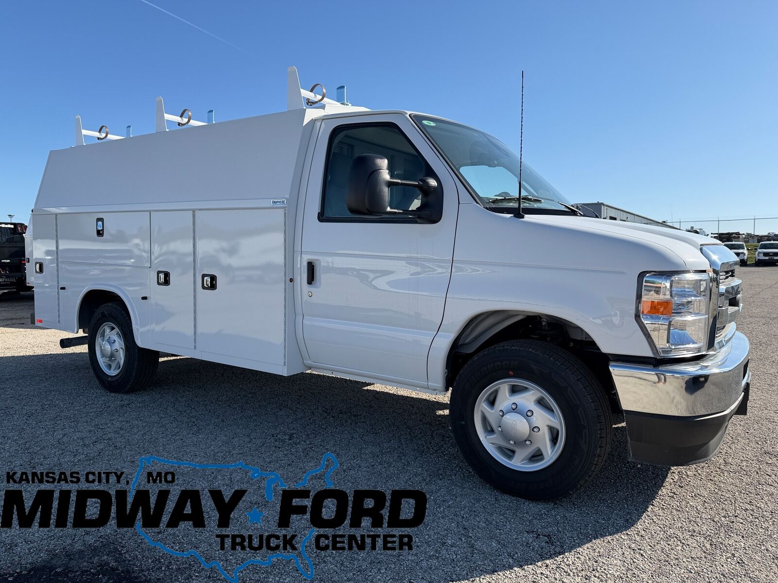 2026 FORD E-350