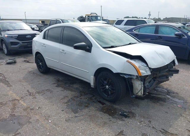 2012 NISSAN Sentra