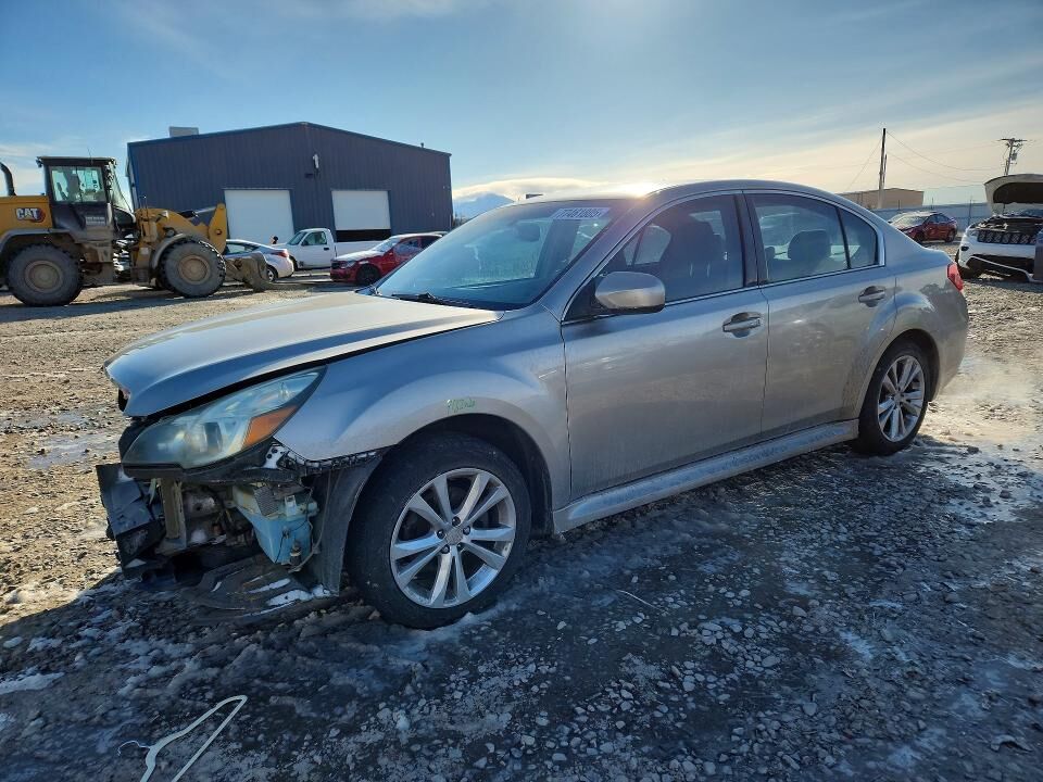 2014 SUBARU Legacy